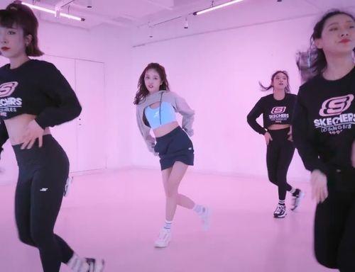 吴宣仪跳舞视频